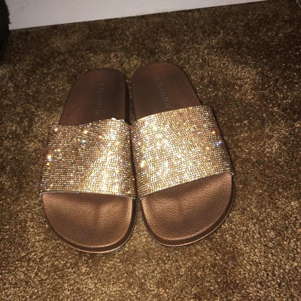 Fashion Nova Slides